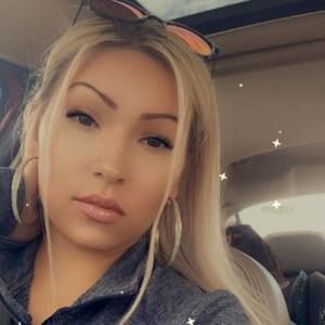 Meet your Posher, Deanna